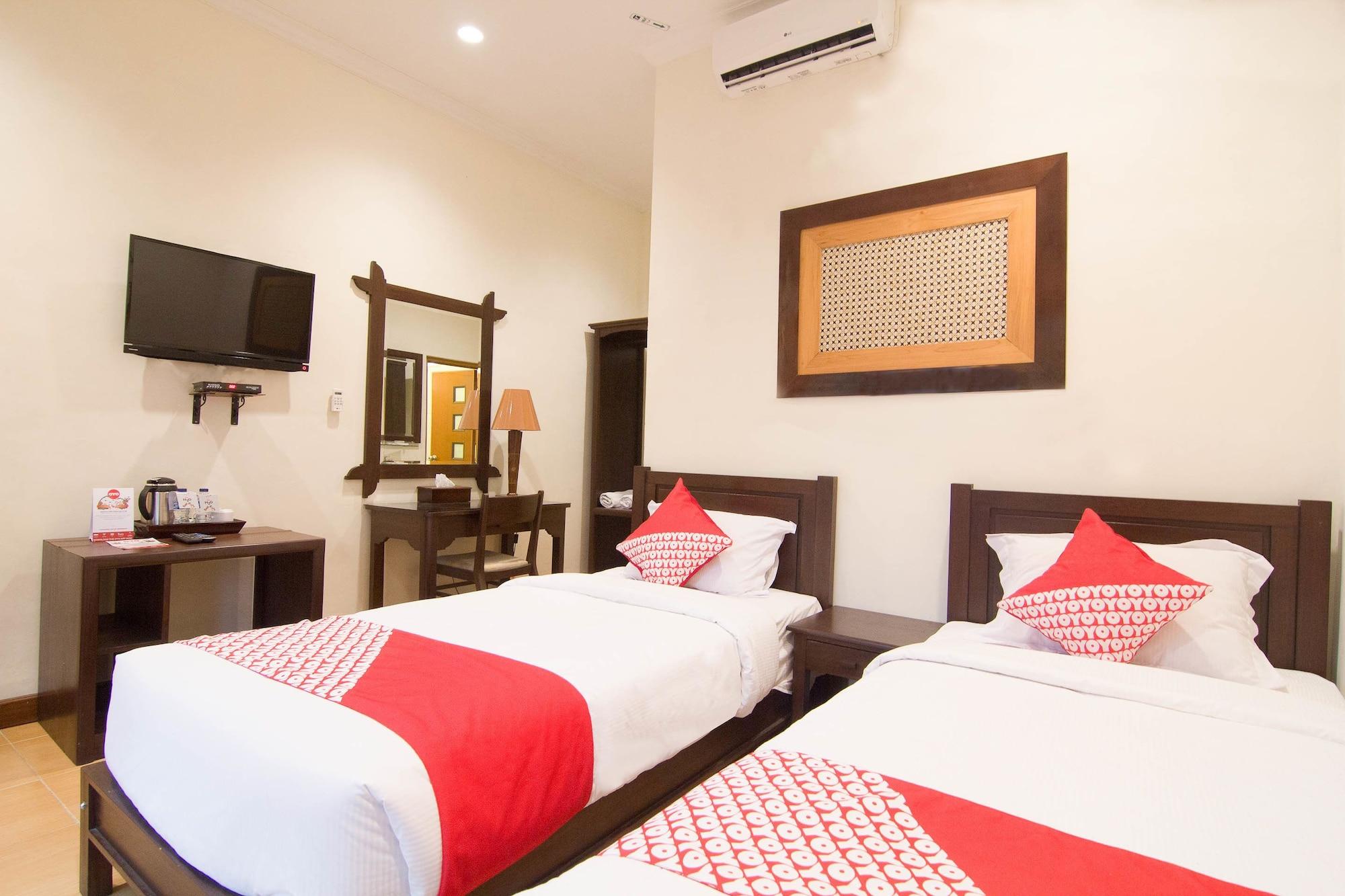 OYO 261 Sasono Putro Guest House Kejayan Exterior foto